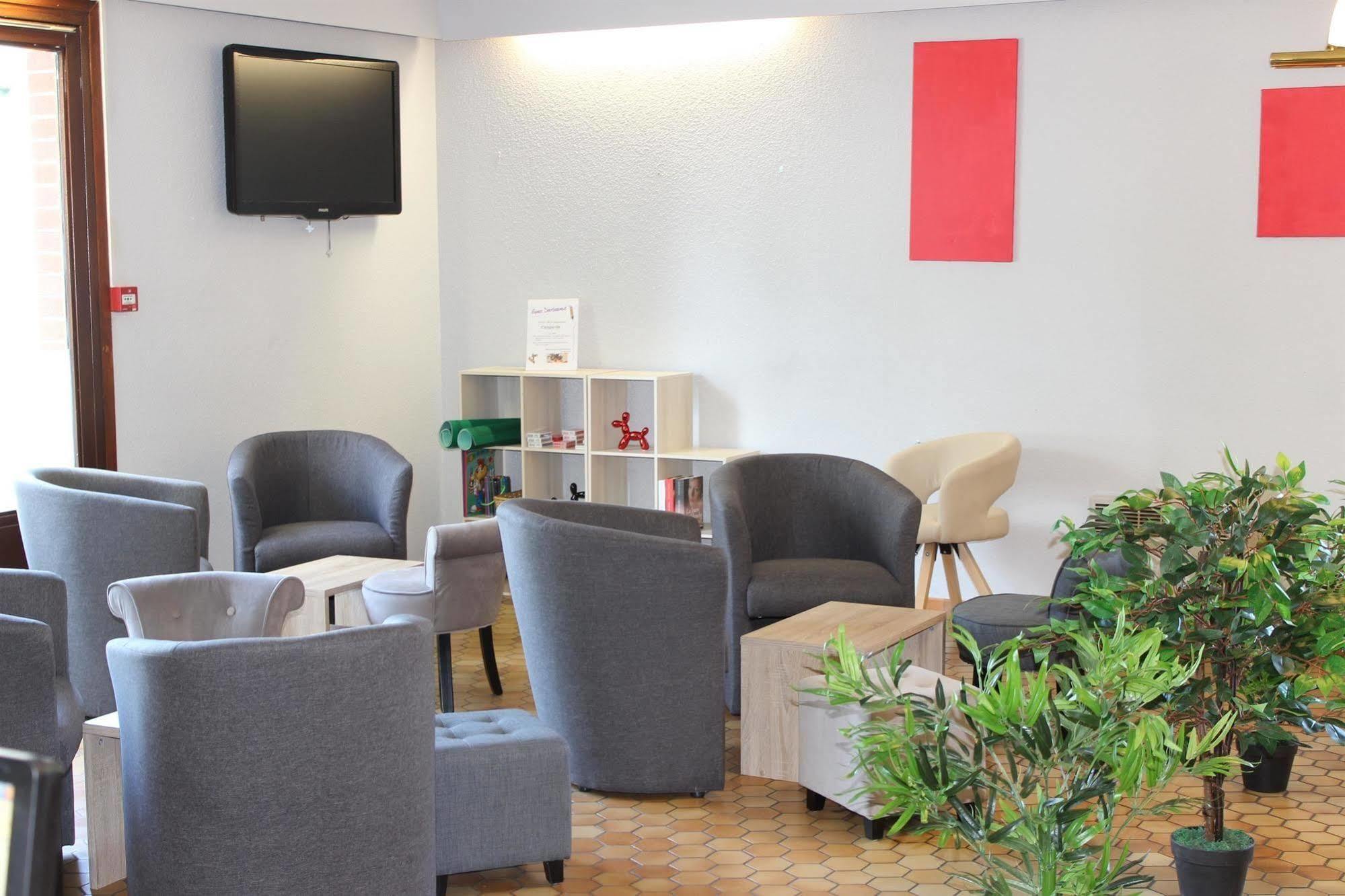 Kyriad Lille Est - Hem Ngoại thất bức ảnh